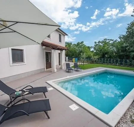 Maya By Istrialux Villa Juršići